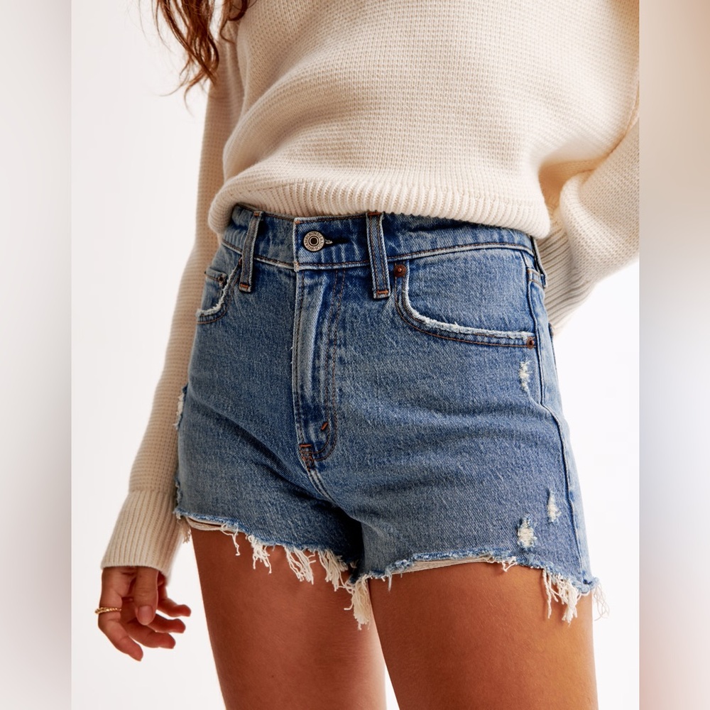 Abercrombie Curve Love Mom Shorts